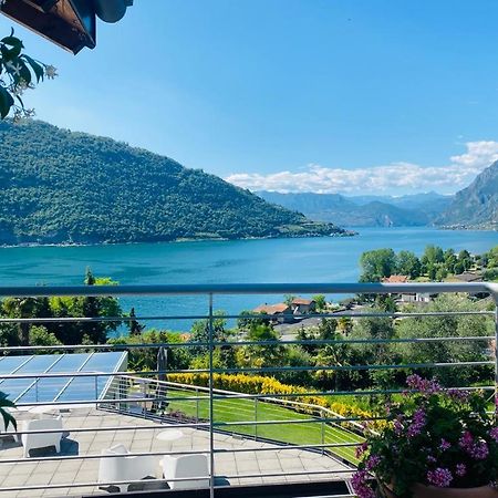 Vela Di Soleville Camere Con E Senza Vista Lago Con Ristorante & Pizzeria Sale Marasino Exterior photo
