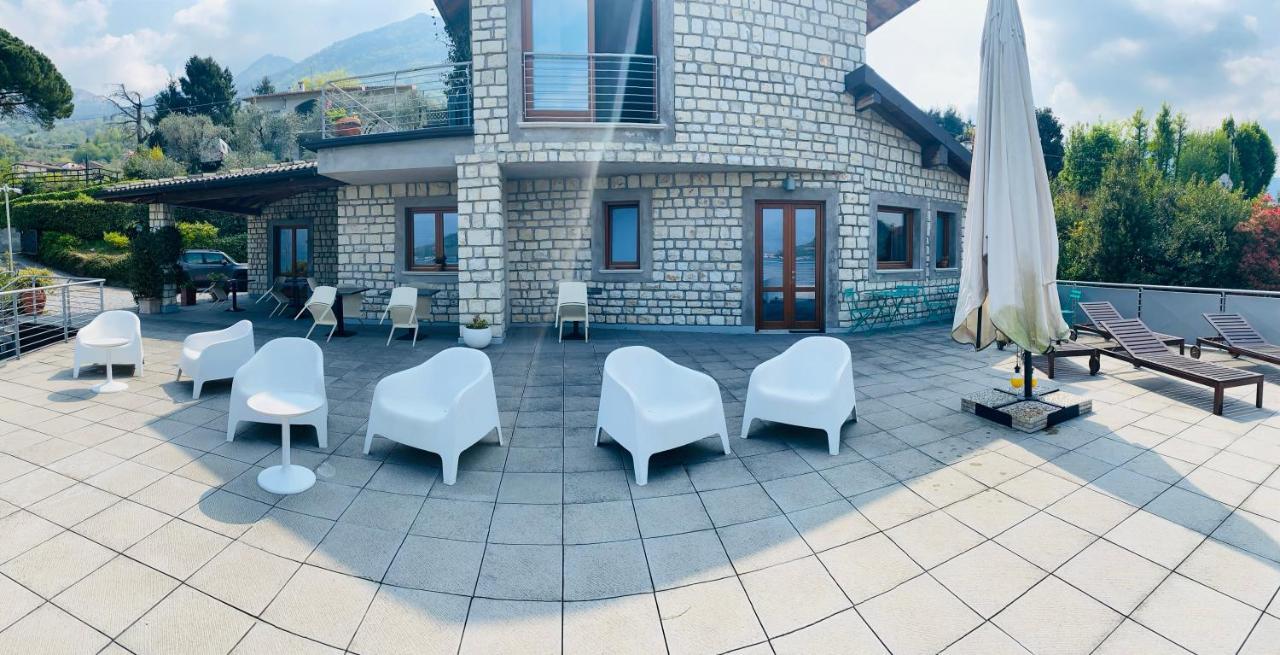 Vela Di Soleville Camere Con E Senza Vista Lago Con Ristorante & Pizzeria Sale Marasino Exterior photo