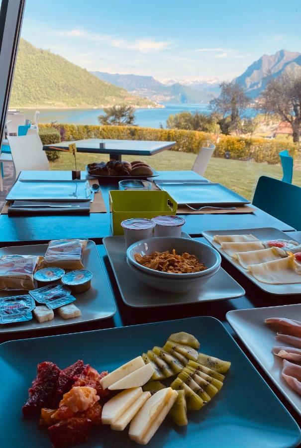 Vela Di Soleville Camere Con E Senza Vista Lago Con Ristorante & Pizzeria Sale Marasino Exterior photo