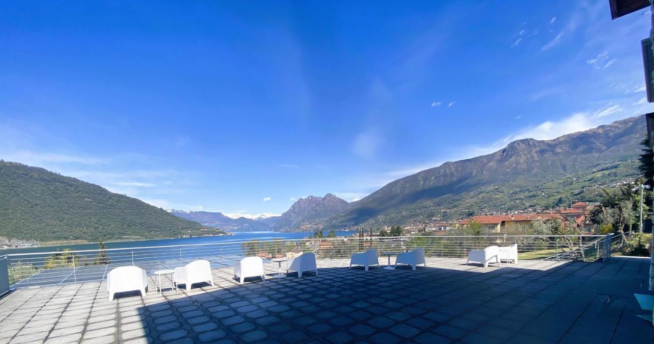 Vela Di Soleville Camere Con E Senza Vista Lago Con Ristorante & Pizzeria Sale Marasino Exterior photo